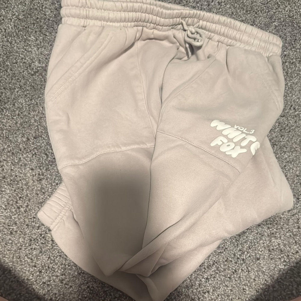 White fox sweatpants
